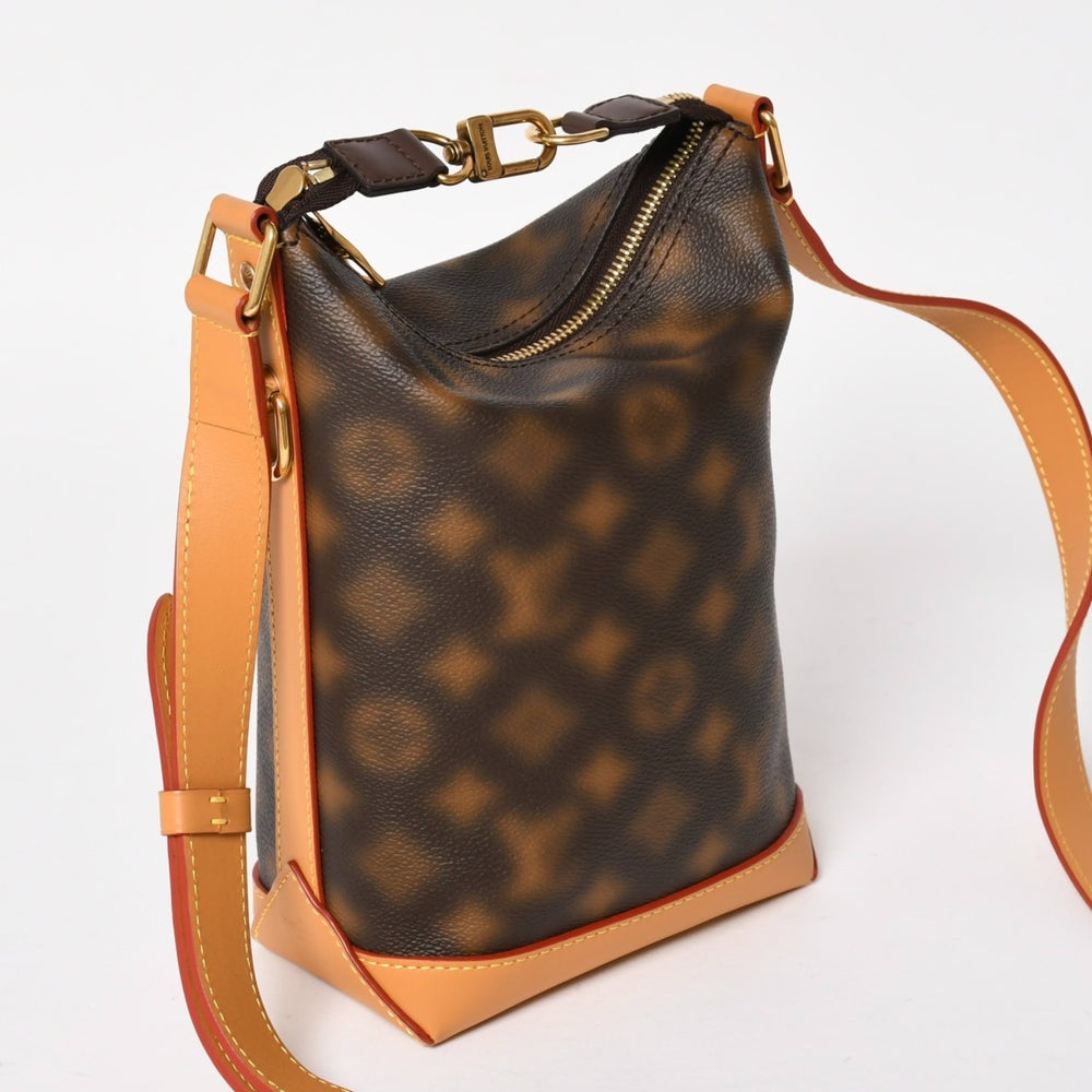 新品同様 LOUIS VUITTON ルイヴィトン ディスイズノット ホーボー クルーザーPM ショルダーバッグ M46241 ICタグ 中古 4a005330