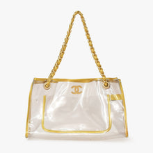画像をギャラリービューアに読み込む, CHANEL シャネル チェーントートバッグ ココマーク ビニール レザー ゴールド シルバー クリア マットゴールド金具 良品 中古 4a005254