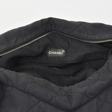 画像をギャラリービューアに読み込む, CHANEL シャネル チェーンハンドル ハンドバッグ 3番台 ココマーク チャーム キルティング ブラック キャンバス シルバー金具 美品 中古 4a005255