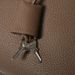 新品同様品 HERMES エルメス ヴィクトリア2 35 エトゥープ シルバー金具 トリヨンクレマンス Y刻印 トートバッグ トラベルバッグ 中古 4a005319