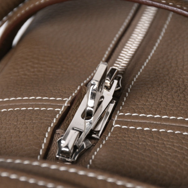 新品同様品 HERMES エルメス ヴィクトリア2 35 エトゥープ シルバー金具 トリヨンクレマンス Y刻印 トートバッグ トラベルバッグ 中古 4a005319