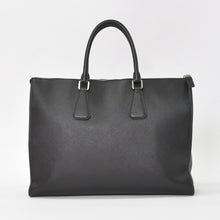 画像をギャラリービューアに読み込む, 極美品 PRADA プラダ トートバッグ ブリーフケース ビジネスバッグ サファーノレザー ブラック ブルー シルバー金具 中古 4a005269