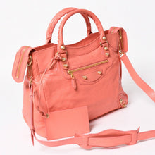 Load image into Gallery viewer, 極美品 BALENCIAGA バレンシアガ ザ・ヴェロ ショルダー ハンドバッグ 2way 282010 レザー シャンパンゴールド金具 ピンク 中古 4a005273