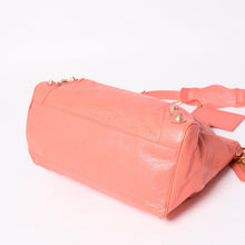 Load image into Gallery viewer, 極美品 BALENCIAGA バレンシアガ ザ・ヴェロ ショルダー ハンドバッグ 2way 282010 レザー シャンパンゴールド金具 ピンク 中古 4a005273