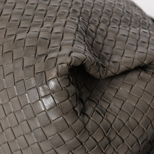 BOTTEGA VENETA ボッテガヴェネタ イントレチャート ハンドバッグ B00860011A ラムスキン チャコールグレー 美品 中古 4a005274