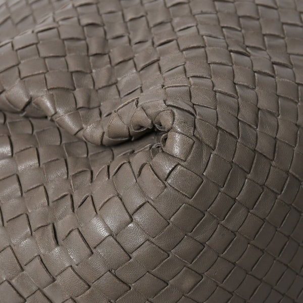 BOTTEGA VENETA ボッテガヴェネタ イントレチャート ハンドバッグ B00860011A ラムスキン チャコールグレー 美品 中古 4a005274