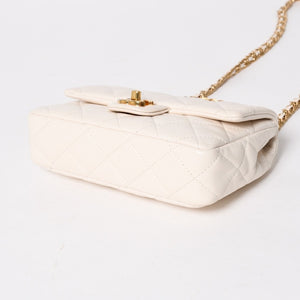 CHANEL シャネル スモール トップハンドル フラップ 2WAYバッグ AS4023 ランダム番台 ココマーク シャイニーラムスキン 美品 中古 4a005369