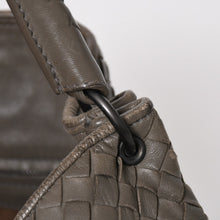 画像をギャラリービューアに読み込む, BOTTEGA VENETA ボッテガヴェネタ イントレチャート ハンドバッグ B00860011A ラムスキン チャコールグレー 美品 中古 4a005274