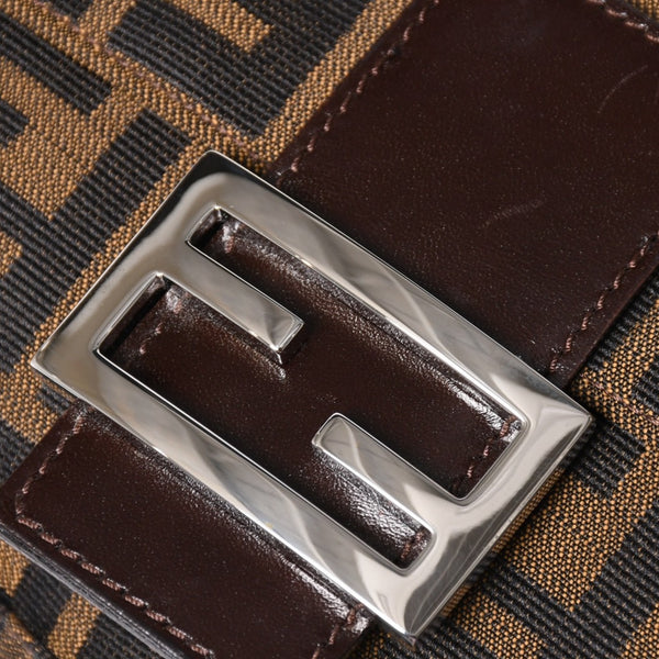極美品 FENDI フェンディ マンマバケット ワンショルダーバッグ ズッカ柄 総柄 ブラウン キャンバス レザー シルバー金具 中古 4a005270
