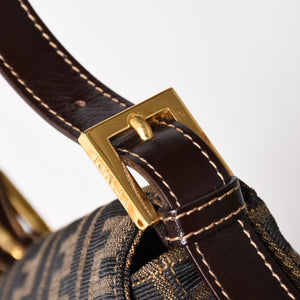 FENDI フェンディ ワンショルダーバッグ ハンドバッグ ゴールド金具 ズッカ柄キャンバス FFバックル 美品 中古 4a004866