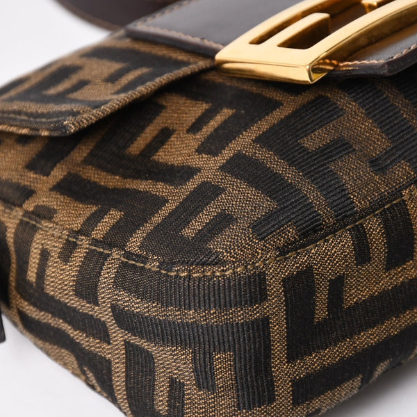 FENDI フェンディ ワンショルダーバッグ ハンドバッグ ゴールド金具 ズッカ柄キャンバス FFバックル 美品 中古 4a004866