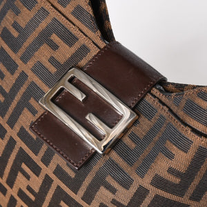 FENDI フェンディ ズッカ柄 セミショルダーバッグ マンマバケット ホーボータイプ 26569 キャンバス レザー ブラウン シルバー金具 美品 中古 4a005281
