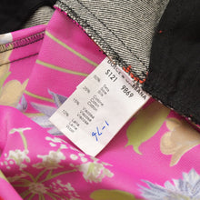 Load image into Gallery viewer, 極美品 DOLCE＆GABBANA ドルチェアンドガッバーナ デニム スカート ブラック マルチカラー サイズ42 中古 4a005295