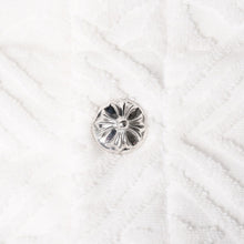 Load image into Gallery viewer, 極美品 CHROME HEARTS クロムハーツ パイル生地 CHプラス総柄 半袖シャツ サイズXXL ホワイト シルバー金具 中古 4a005367