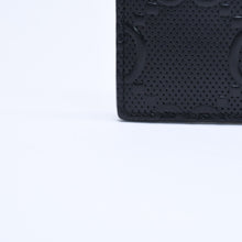 Load image into Gallery viewer, 極美品 GUCCI グッチ カードケース パスケース 名刺入れ GGエンボス レザー 625564 ブラック 中古 4a005310