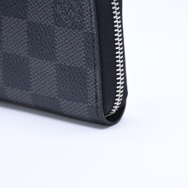 Very Good Condition LOUIS VUITTON Zippy Coin Purse Coin Case Coin Purse N63076 Damier Graphite Black Gray Used 4a005316