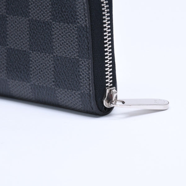 Very Good Condition LOUIS VUITTON Zippy Coin Purse Coin Case Coin Purse N63076 Damier Graphite Black Gray Used 4a005316