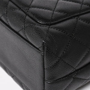 Very Good Condition CHANEL Chanel Matelasse Quilted Coco Mark CC Handbag Top Handle Turn Lock No. 8 Caviar Skin Black Gold Hardware Used 4a005312