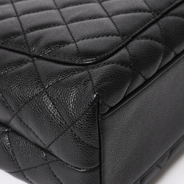 Very Good Condition CHANEL Chanel Matelasse Quilted Coco Mark CC Handbag Top Handle Turn Lock No. 8 Caviar Skin Black Gold Hardware Used 4a005312