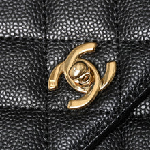 画像をギャラリービューアに読み込む, 極美品 CHANEL シャネル マトラッセ キルティング ココマーク CC ハンドバッグ トップハンドルターンロック 8番台 キャビアスキン ブラック ゴールド金具 中古 4a005312