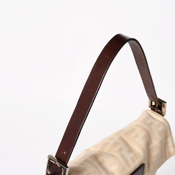 FENDI フェンディ ズッカ マンマバケット ベージュ ショルダーバッグ ハンドバッグ ブラウン シルバー金具 美品 中古 4a004896