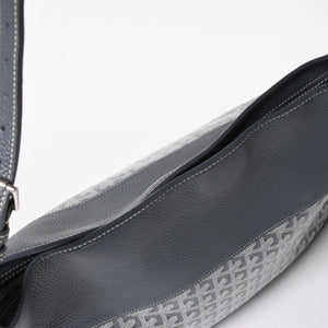 GOYARD ゴヤール グレナディン メッセンジャーバッグ ショルダーバッグ レザー MAE020149 グレー シルバー金具 美品 中古 4a005328