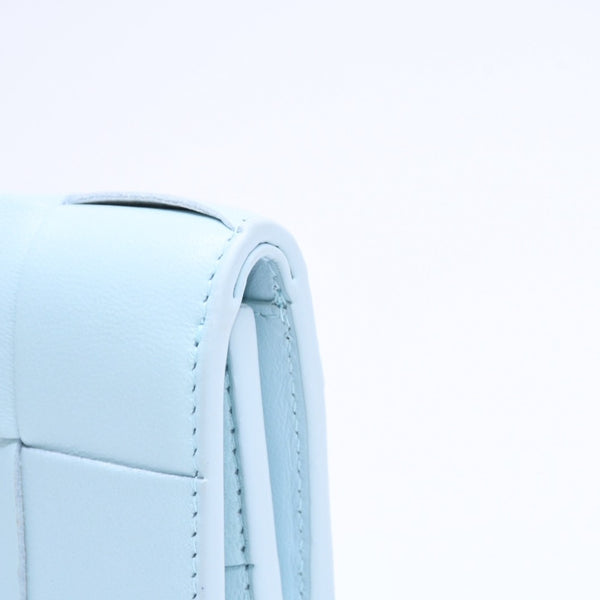 BOTTEGA VENETA Trifold Wallet Maxi Intrecciato Cassette Compact Wallet Light Blue Good Condition Used 4a005326