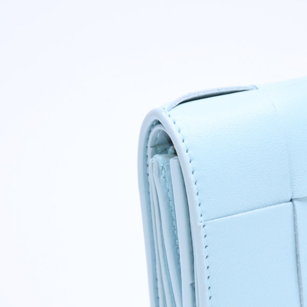 BOTTEGA VENETA Trifold Wallet Maxi Intrecciato Cassette Compact Wallet Light Blue Good Condition Used 4a005326