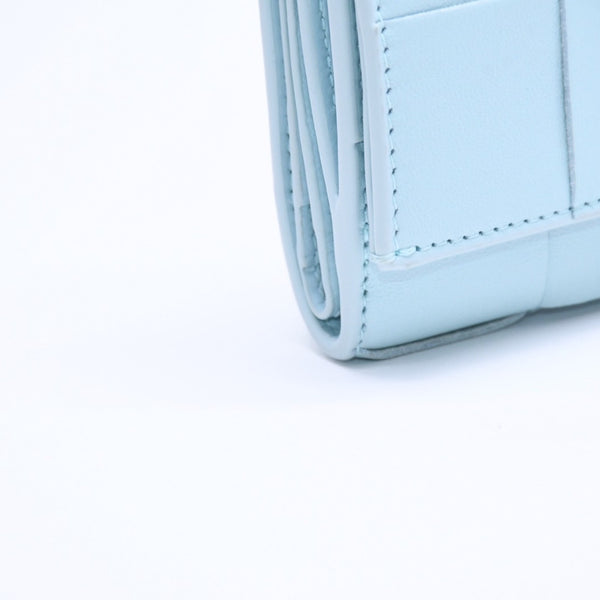BOTTEGA VENETA Trifold Wallet Maxi Intrecciato Cassette Compact Wallet Light Blue Good Condition Used 4a005326