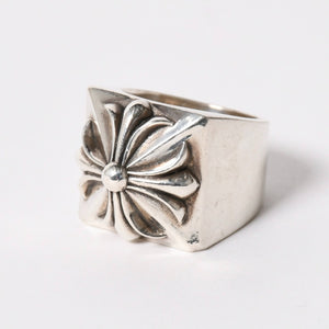 CHROME HEARTS クロムハーツ CH PLUS PYRAMID CHプラス ピラミッド リング 指輪 重量約41.94g サイズ21号 シルバー925 美品 中古 4a005491