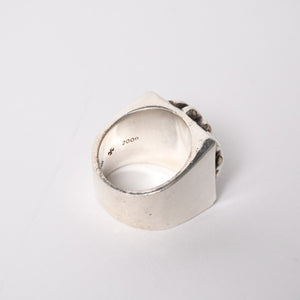 CHROME HEARTS クロムハーツ CH PLUS PYRAMID CHプラス ピラミッド リング 指輪 重量約41.94g サイズ21号 シルバー925 美品 中古 4a005491