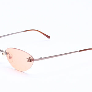 Mint condition CHANEL sunglasses, eyewear, Coco Mark, orange and brown, model 4003, size 53.◻19 130 Used 4a005345