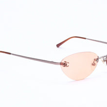 Load image into Gallery viewer, 極美品 CHANEL シャネル サングラス アイウェア ココマーク オレンジ ブラウン 4003 サイズ53◻︎19 130 中古 4a005345