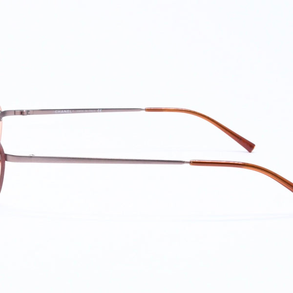 Mint condition CHANEL sunglasses, eyewear, Coco Mark, orange and brown, model 4003, size 53.◻19 130 Used 4a005345