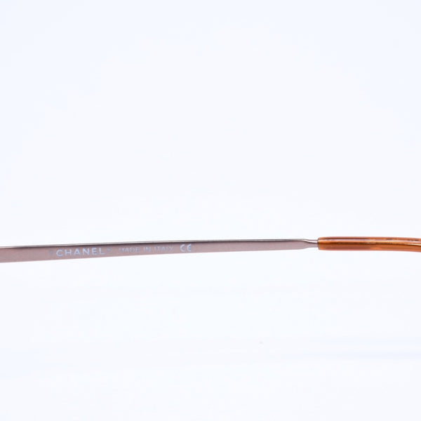 Mint condition CHANEL sunglasses, eyewear, Coco Mark, orange and brown, model 4003, size 53.◻19 130 Used 4a005345