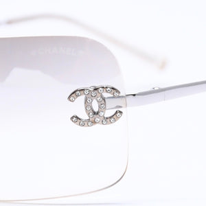 CHANEL シャネル リムレス サングラス 4017-D c.159/61 サイズ62□17 120 ココマーク ラインストーン グレー アイウェア シルバー金具 美品 中古 4a005349