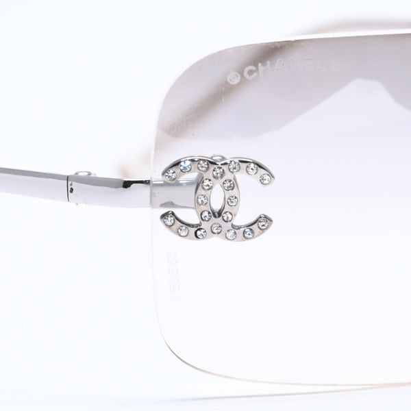 CHANEL シャネル リムレス サングラス 4017-D c.159/61 サイズ62□17 120 ココマーク ラインストーン グレー アイウェア シルバー金具 美品 中古 4a005349