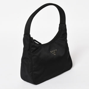 極美品 PRADA プラダ ホーボー ハンドバッグ MV515 トライアングルロゴ 三角ロゴプレート ナイロン ブラック 中古 4a005357