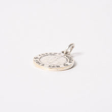画像をギャラリービューアに読み込む, CHROME HEARTS クロムハーツ CHRM ANGL MDL V1 エンジェルメダル チャーム V1 ペンダントトップ 重量約6.19g シルバー925 美品 中古 4a005373