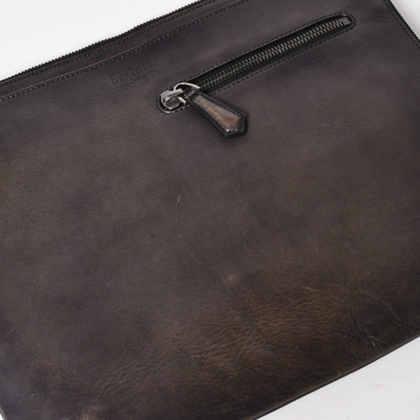 Berluti ベルルッティ クラッチバッグ ハンドバッグ Clutch Bag ブラック グレー G0127 美品 中古 4a005257