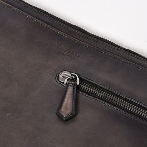 Berluti ベルルッティ クラッチバッグ ハンドバッグ Clutch Bag ブラック グレー G0127 美品 中古 4a005257