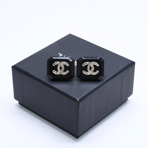 Very good condition CHANEL earrings here mark B23A stamp weight approx. 6.03g black silver used 4a005280