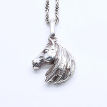 Load image into Gallery viewer, HERMES エルメス ホースヘッド ネックレス トップ 馬 チェーン アクセサリー シルバー925 美品 中古 4a005239