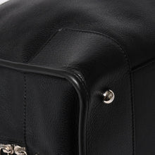 Load image into Gallery viewer, 極美品 LOEWE ロエベ アマソナ44 ボストンバッグ ハンドバッグ レザー ブラック シルバー金具 中古 4a005394