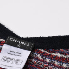 Load image into Gallery viewer, 極美品 CHANEL シャネル ラメニット カーディガン P42939K04332 マルチカラー サイズ36 中古 4a005404