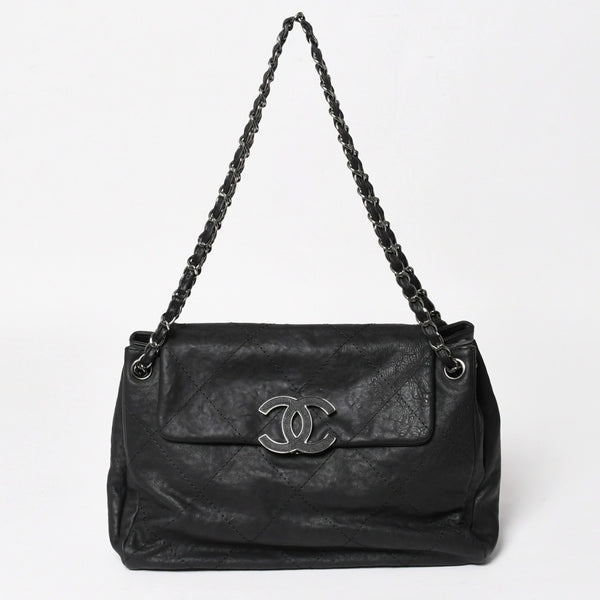 極美品 CHANEL シャネル Hamptons ハンプトンズライン チェーンショルダーバッグ 15番台 ココマーク ヴィンテージカーフスキン 中古 4a005400