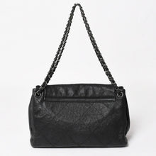 Load image into Gallery viewer, 極美品 CHANEL シャネル Hamptons ハンプトンズライン チェーンショルダーバッグ 15番台 ココマーク ヴィンテージカーフスキン 中古 4a005400
