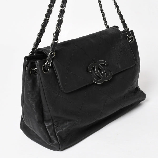 極美品 CHANEL シャネル Hamptons ハンプトンズライン チェーンショルダーバッグ 15番台 ココマーク ヴィンテージカーフスキン 中古 4a005400