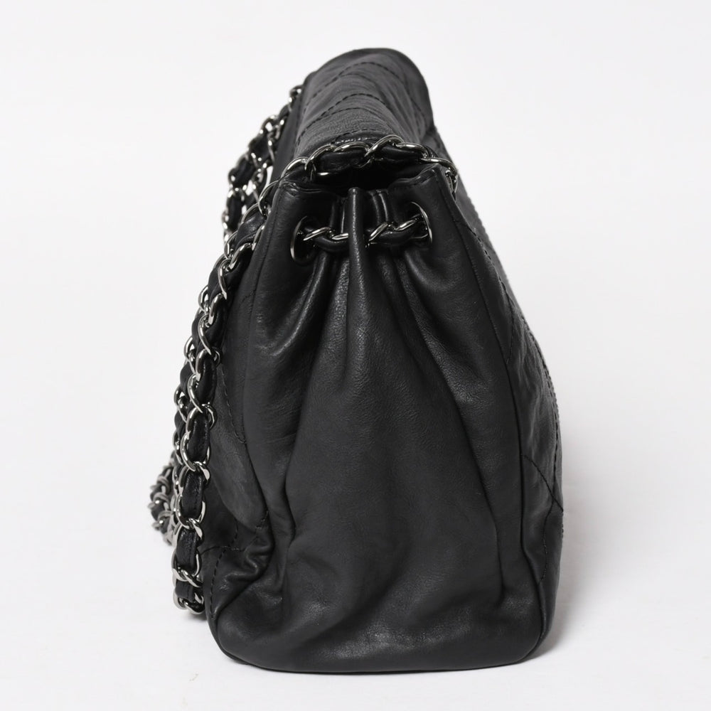 Very Good Condition CHANEL Hamptons Line Chain Shoulder Bag No. 15 Coco Mark Vintage Calfskin Used 4a005400