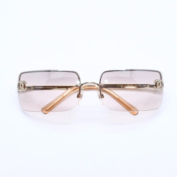 極美品 CHANEL シャネル ハーフリム サングラス アイウェア 4104-B c.125/8Z サイズ62□15 120 ココマーク ラインストーン 中古 4a005431